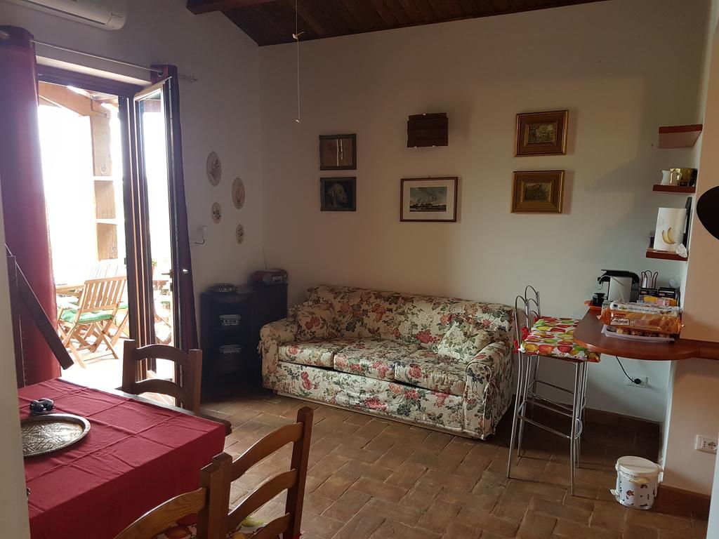 Agriturismo Collelungo Di Maremma Diaccialone Eksteriør bilde