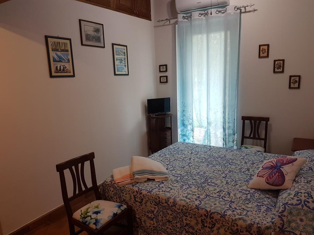 Agriturismo Collelungo Di Maremma Diaccialone Eksteriør bilde